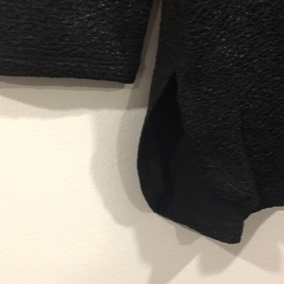 COLLECTIVE CONCEPTS Women’s Black Top Size Small - Picture 2 of 9